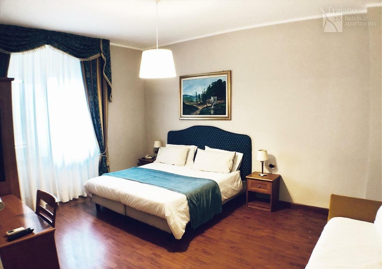 Traiano 28 Turin